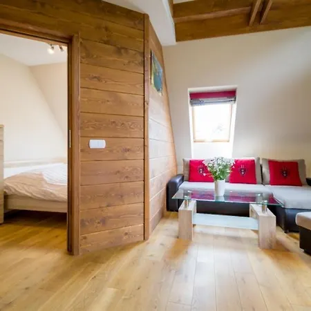 Mountain Chalubinskiego דירה